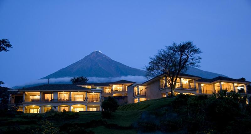 Hotel La Reunion Golf Resort And Residences Антигуа-Гватемала Экстерьер фото